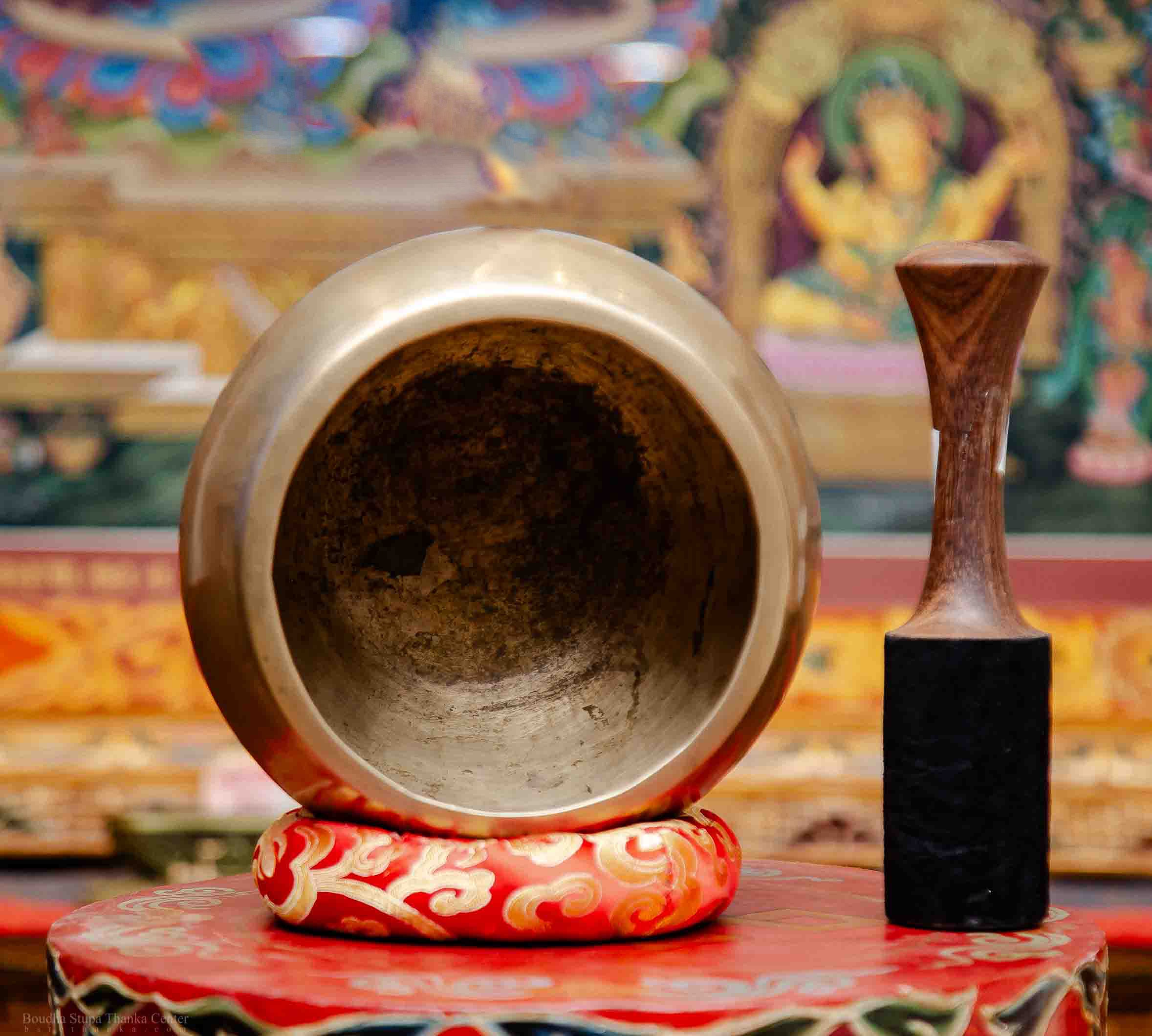 Manipuri Singing Bowl with Leather-Wrapped Mallet & Cushion | Himalayan 7-Metal Craft | Hand-Crafted | Chakra Bell | Tibetan Bell -S00036