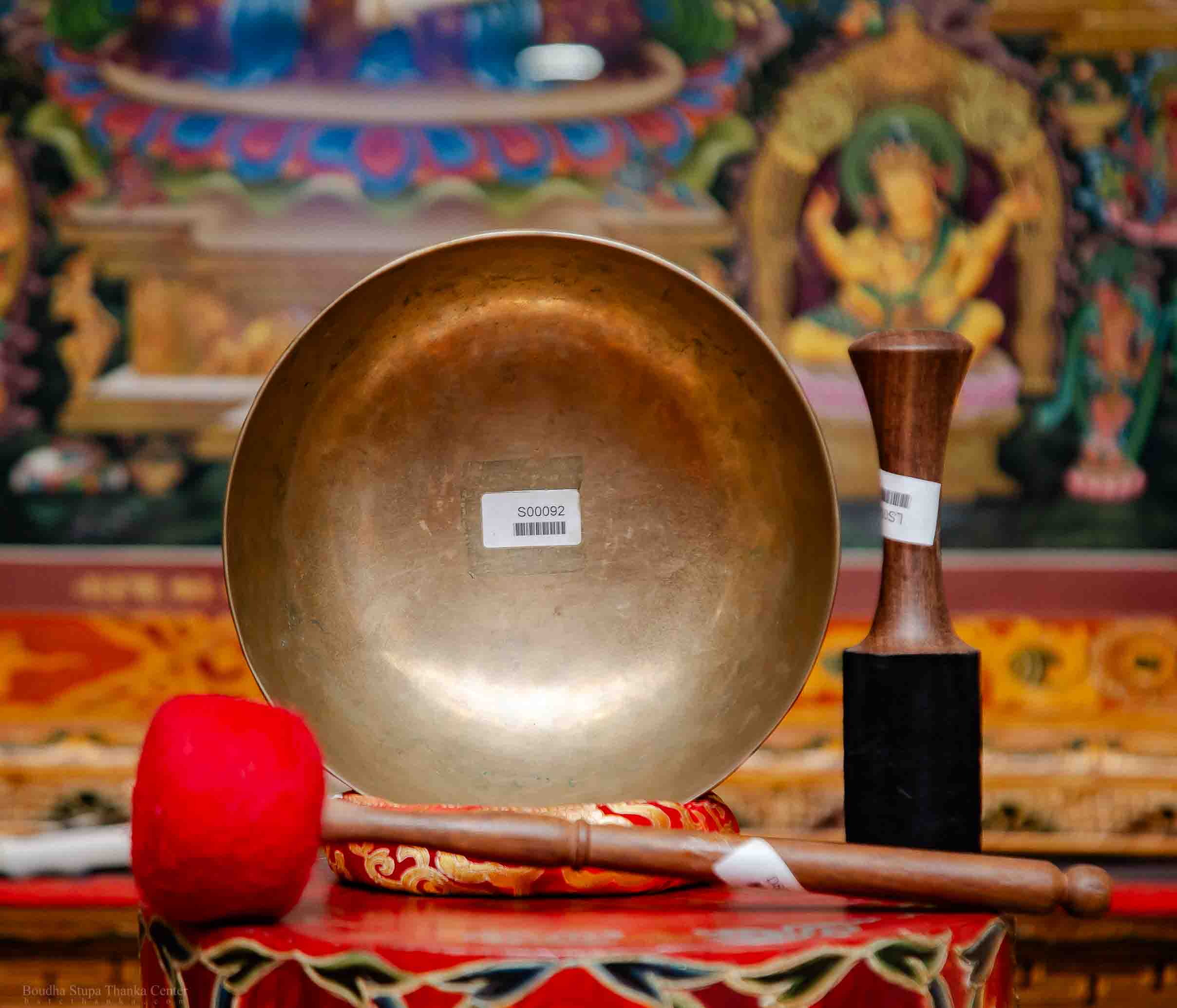 Harmonious Echoes: A Tibetan Singing Bowl | Meditation Bowl | Sound Bell | Hand-Made | Sound Yoga | Hand-Crafted | Chakra Bell - S00092