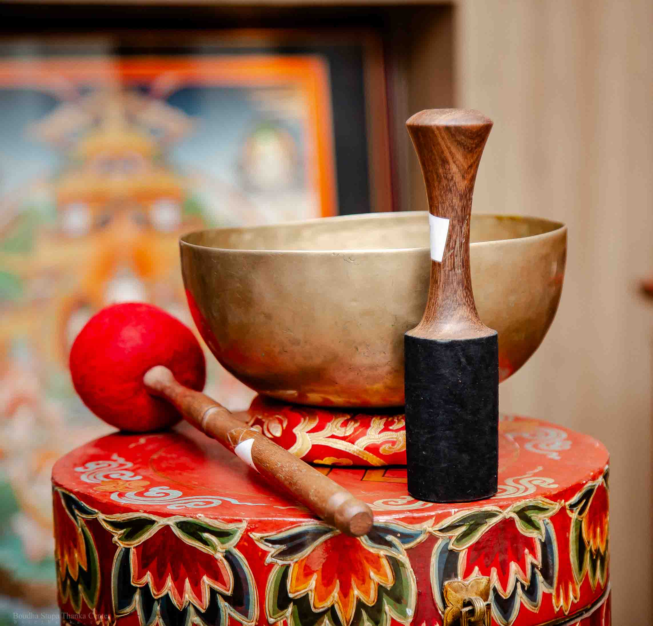 Harmonious Echoes: A Tibetan Singing Bowl | Meditation Bowl | Sound Bell | Hand-Made | Sound Yoga | Hand-Crafted | Chakra Bell - S00092